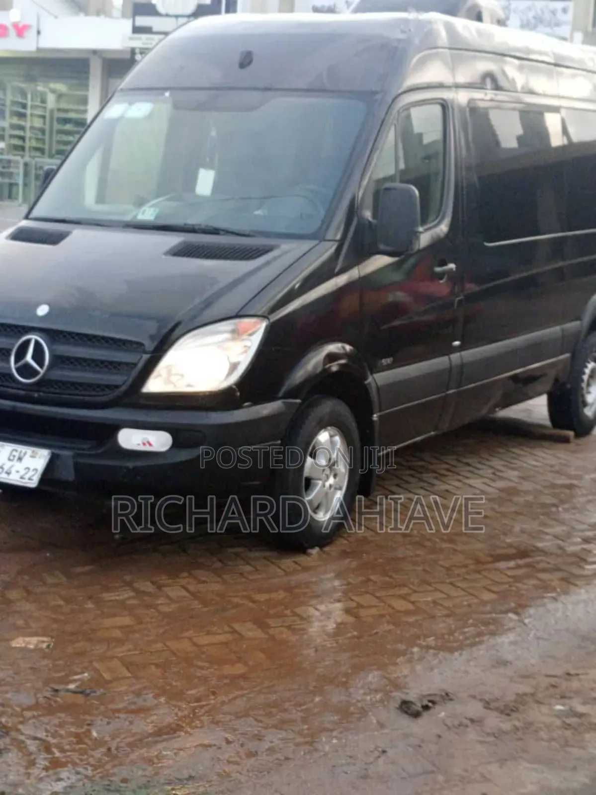 Mercedes-Benz Sprinter 2012 Black