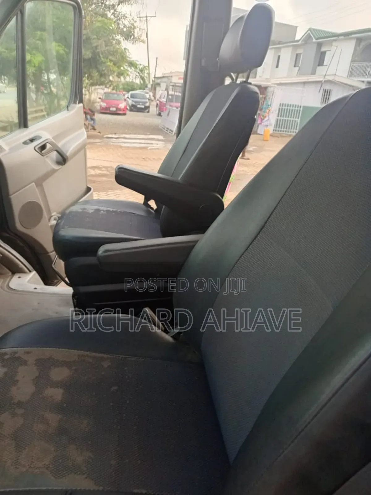 Mercedes-Benz Sprinter 2012 Black