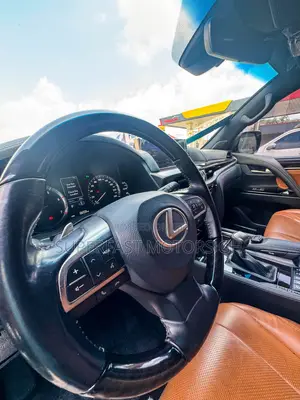 Lexus LX 570 AWD 2021 Beige