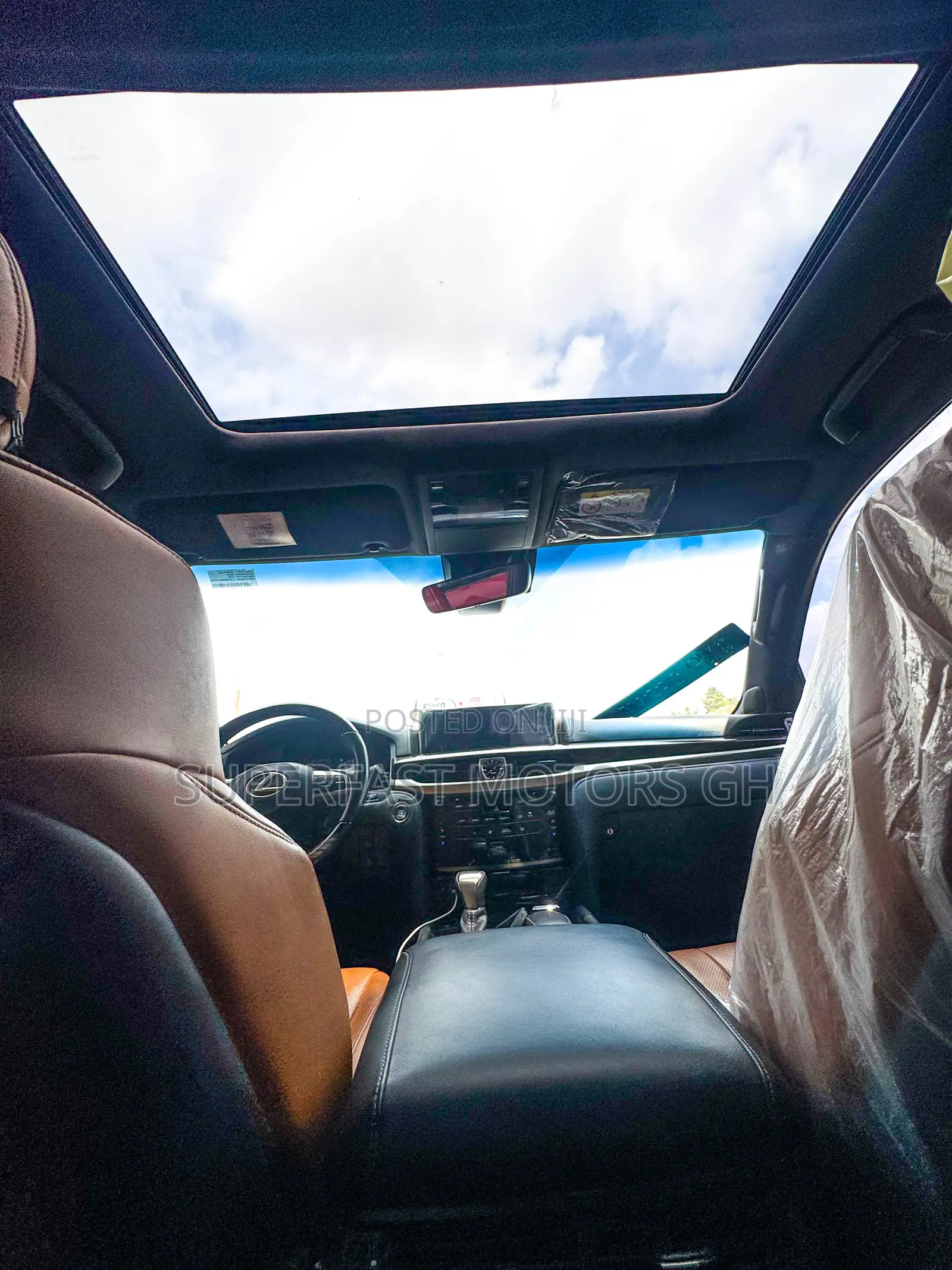 Lexus LX 570 AWD 2021 Beige