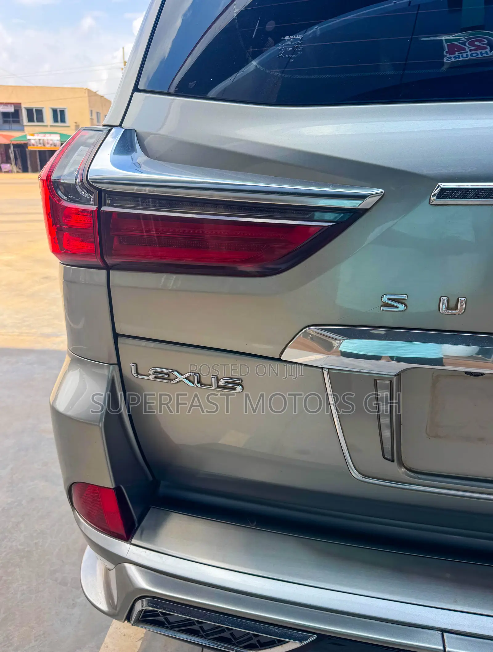 Lexus LX 570 AWD 2021 Beige