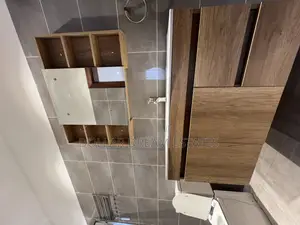 4bdrm Townhouse / Terrace in Oyarifa for rent
