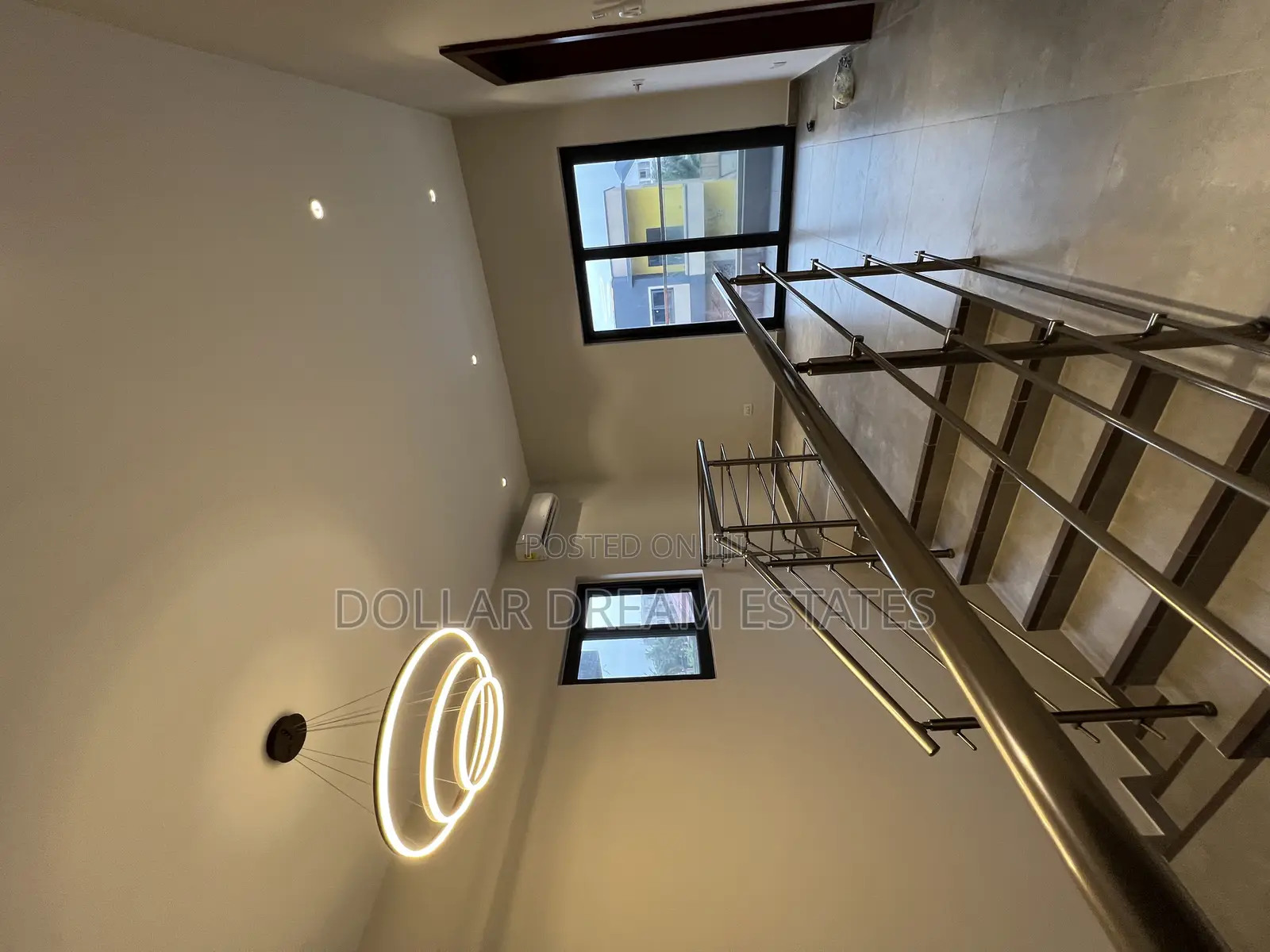 4bdrm Townhouse / Terrace in Oyarifa for rent