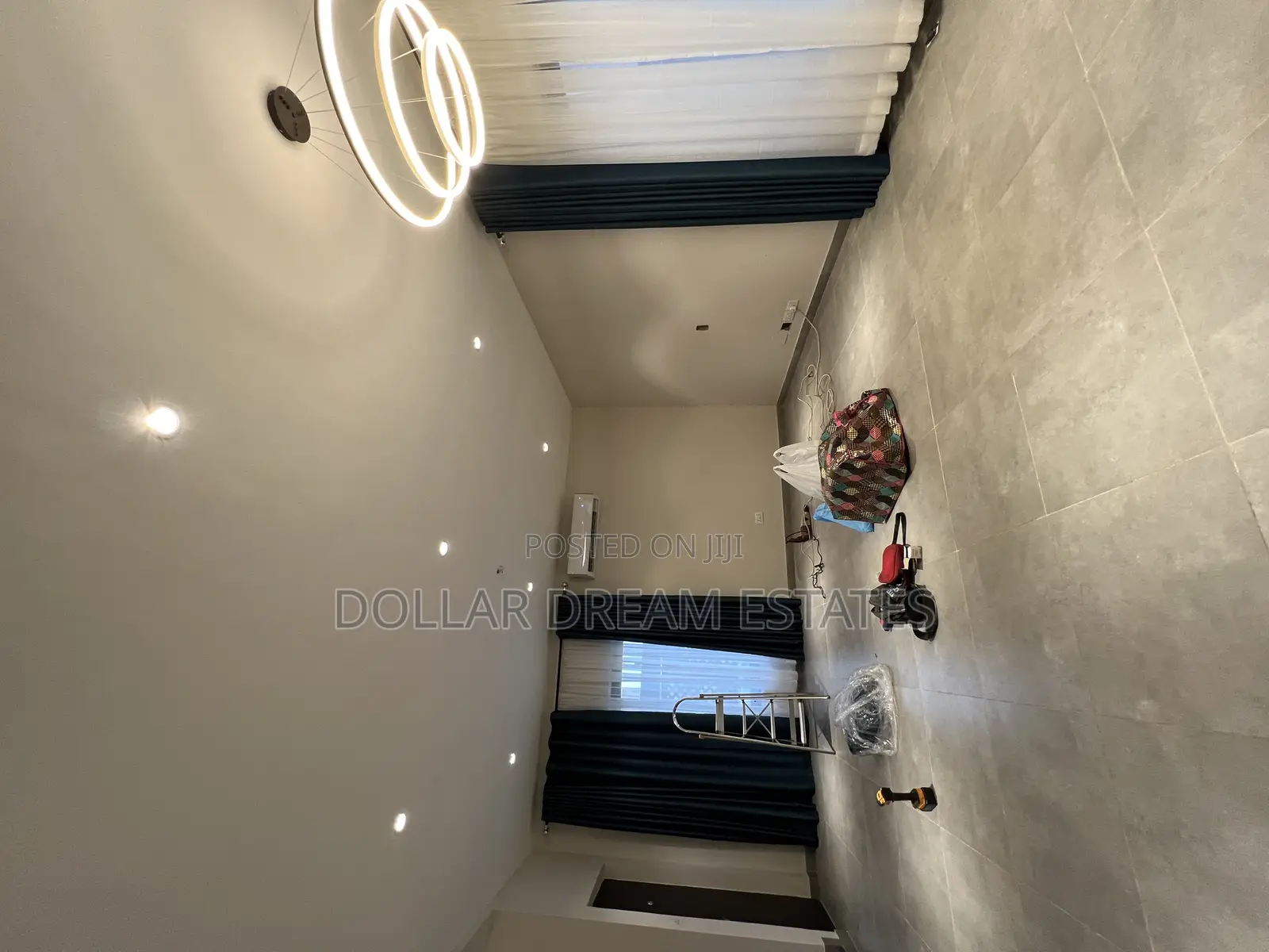 4bdrm Townhouse / Terrace in Oyarifa for rent