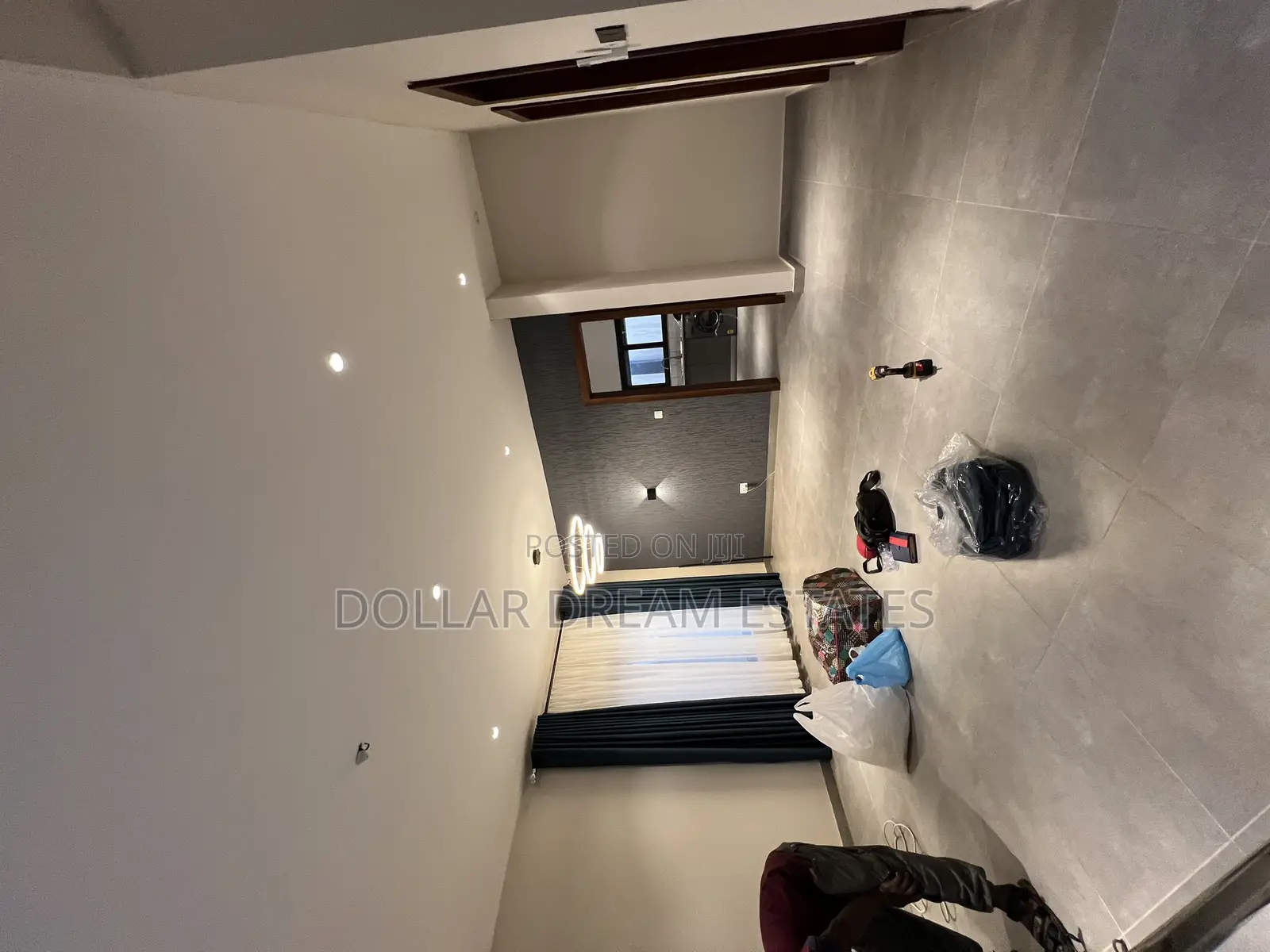 4bdrm Townhouse / Terrace in Oyarifa for rent