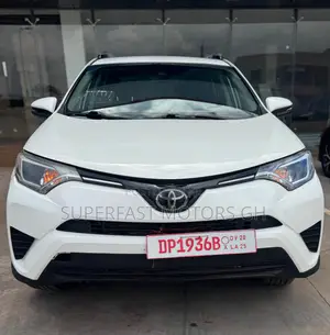 Toyota RAV4 LE AWD (2.5L 4cyl 6A) 2017 White