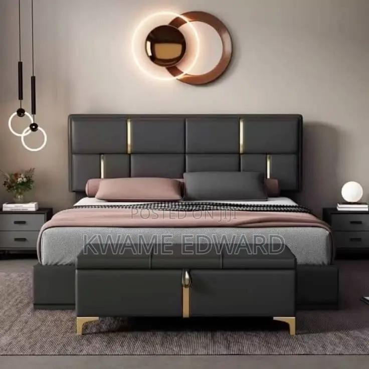 Queen Size Bed With Two Nightstand and Ottoman