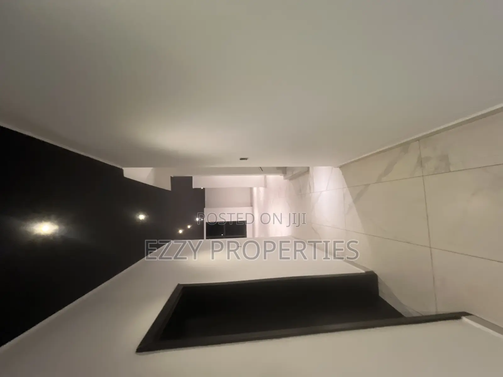 4bdrm Duplex in East Legon Ars for rent