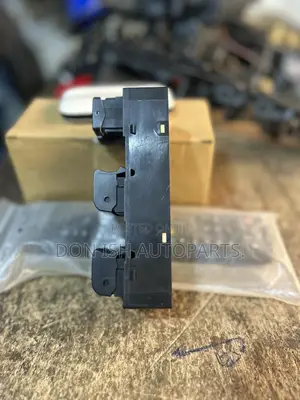 Nissan Rougue Power Window Switch