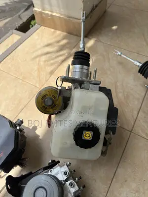 Toyota Brake Master Cylinder and Abs