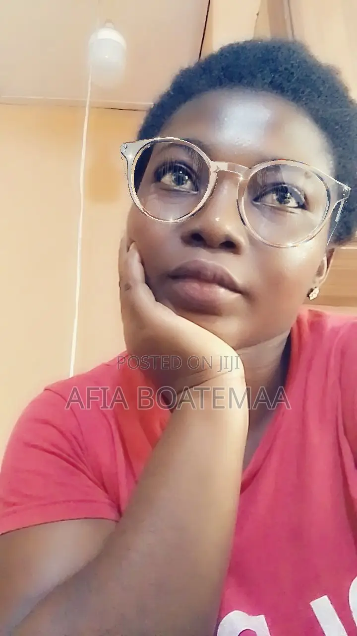 Receptionist