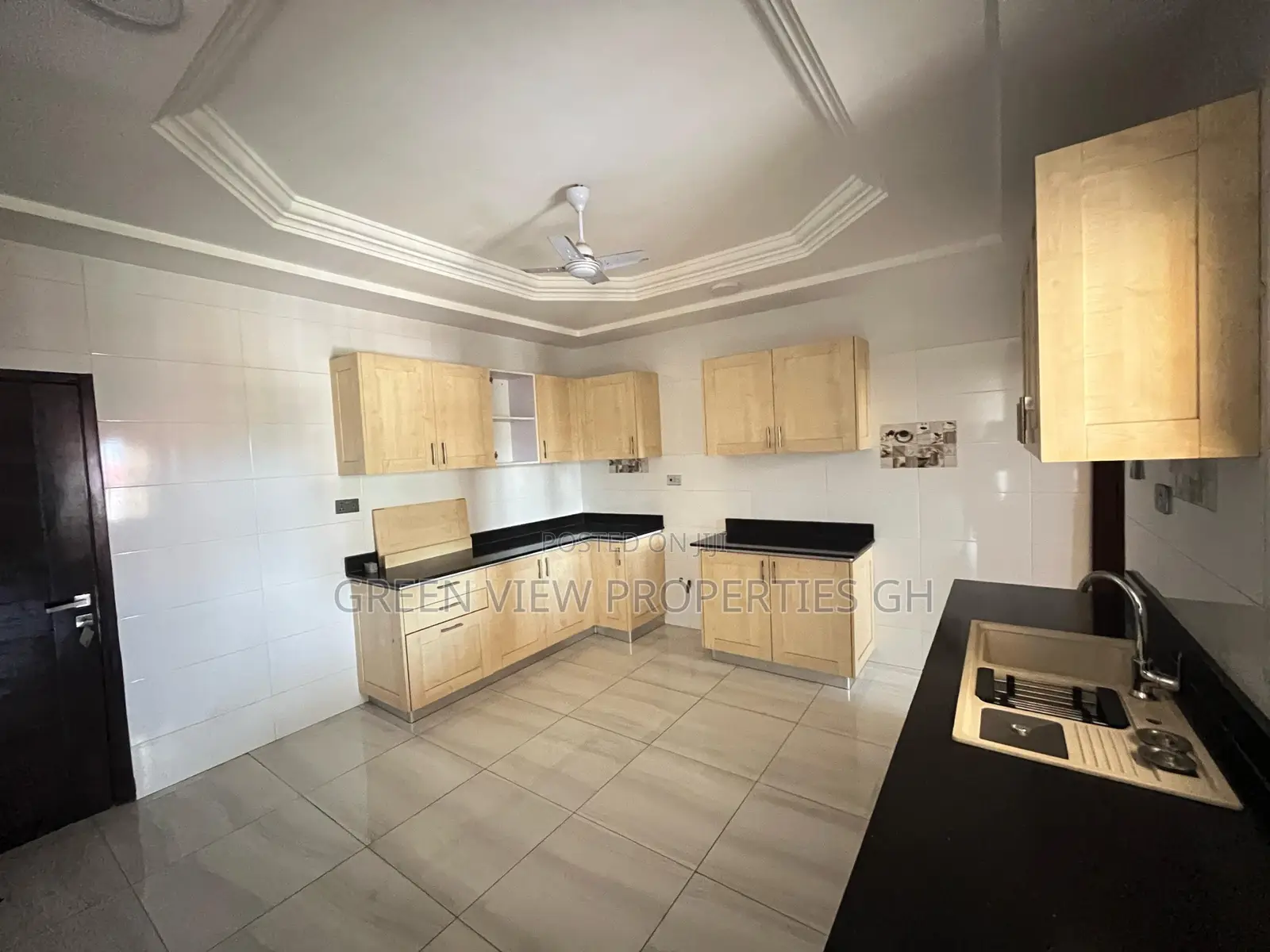 2bdrm Apartment in East Legon for rent