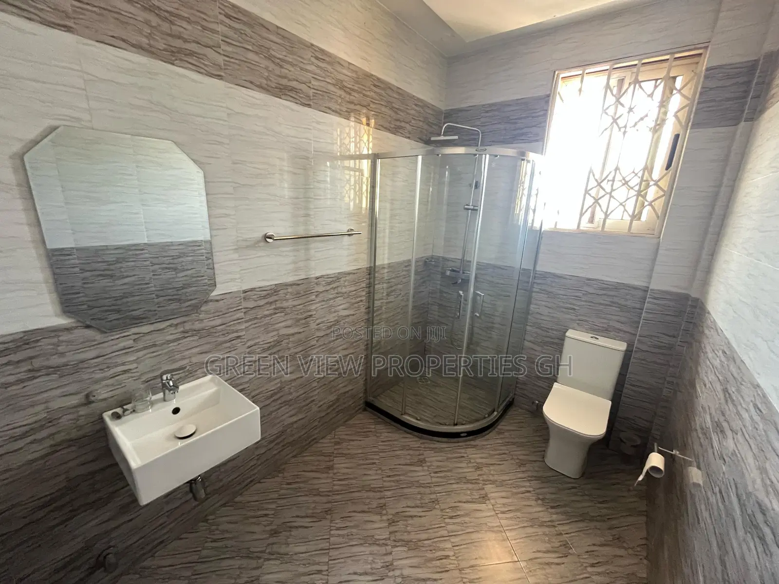 2bdrm Apartment in East Legon for rent