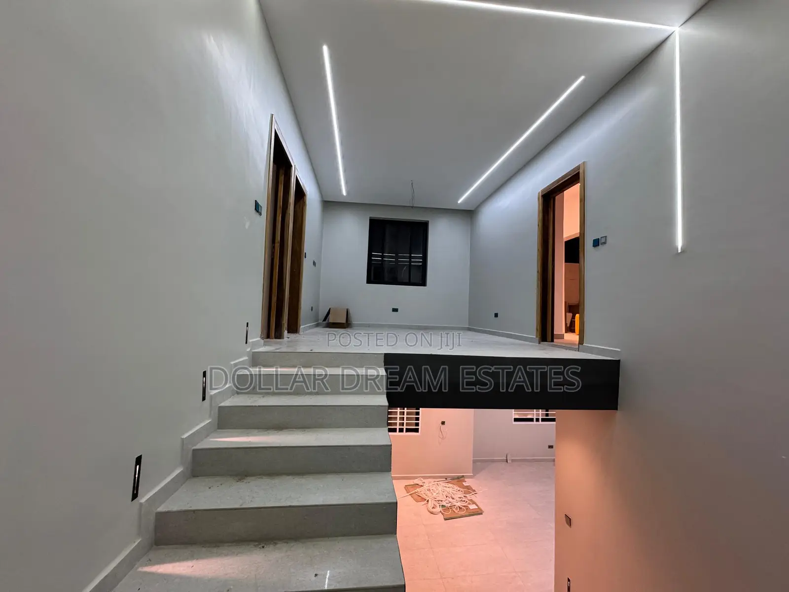 5bdrm House in Ashomang Estate for sale