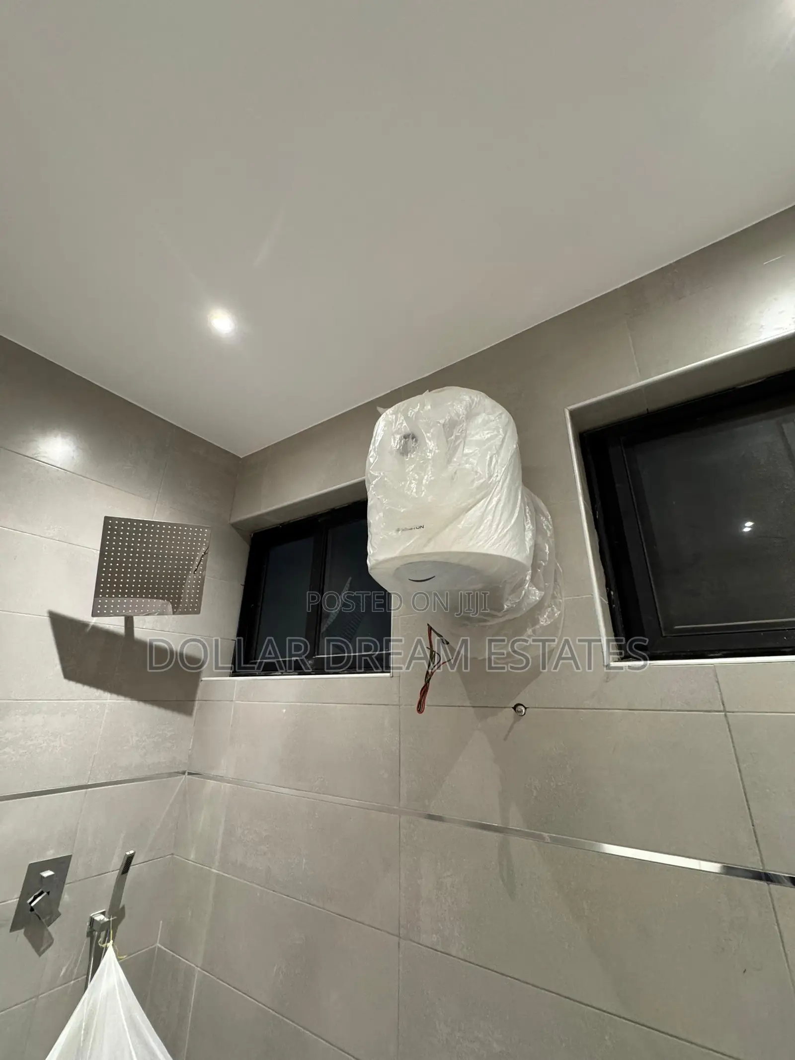 5bdrm House in Ashomang Estate for sale