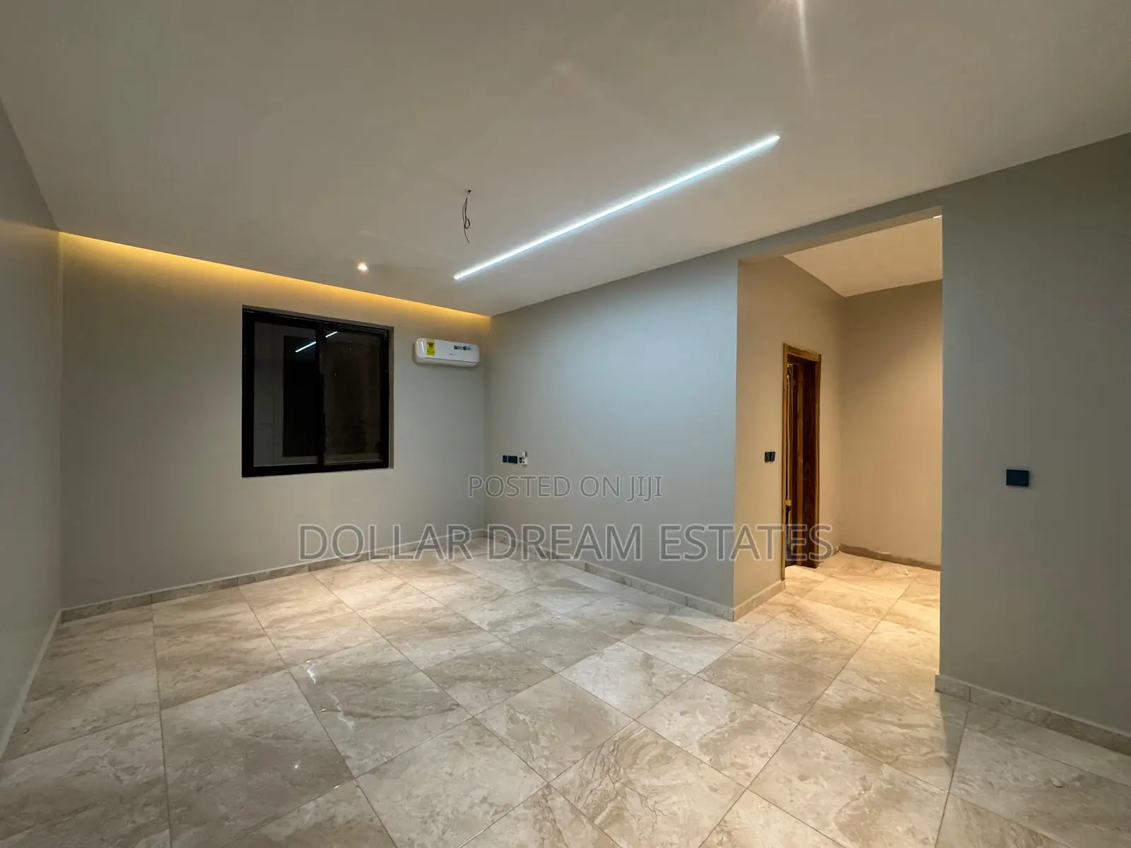 5bdrm House in Ashomang Estate for sale