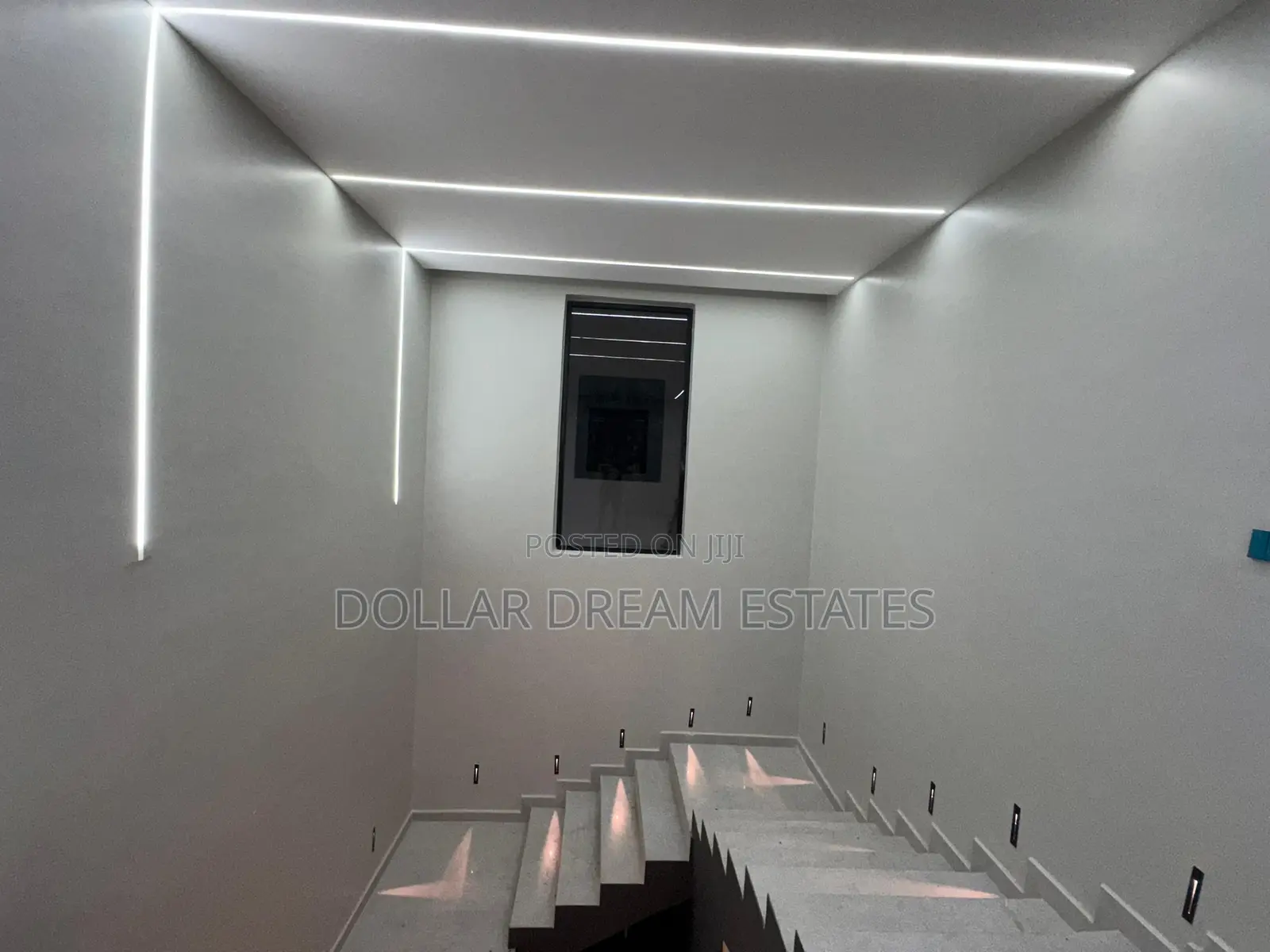 5bdrm House in Ashomang Estate for sale