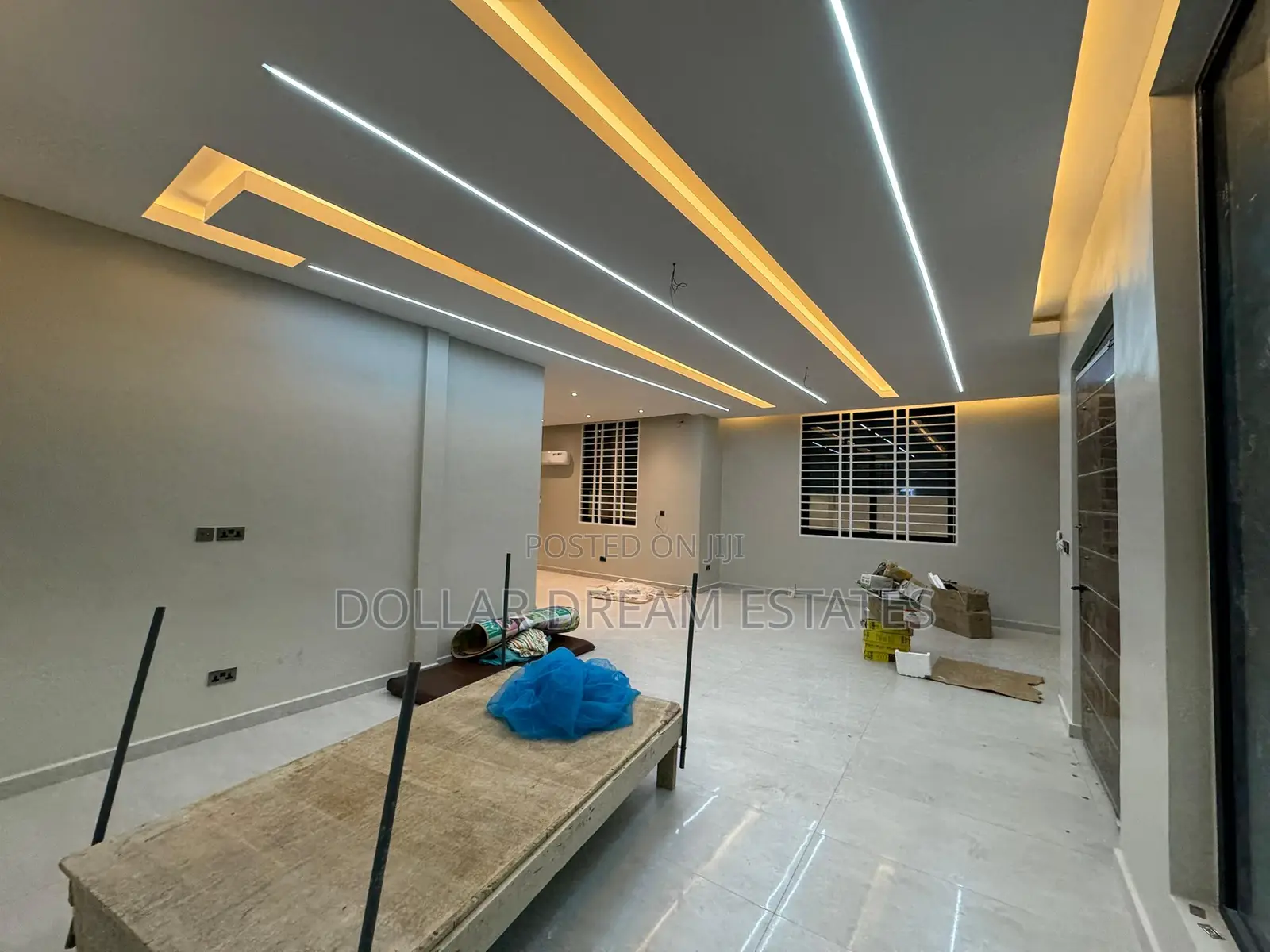 5bdrm House in Ashomang Estate for sale