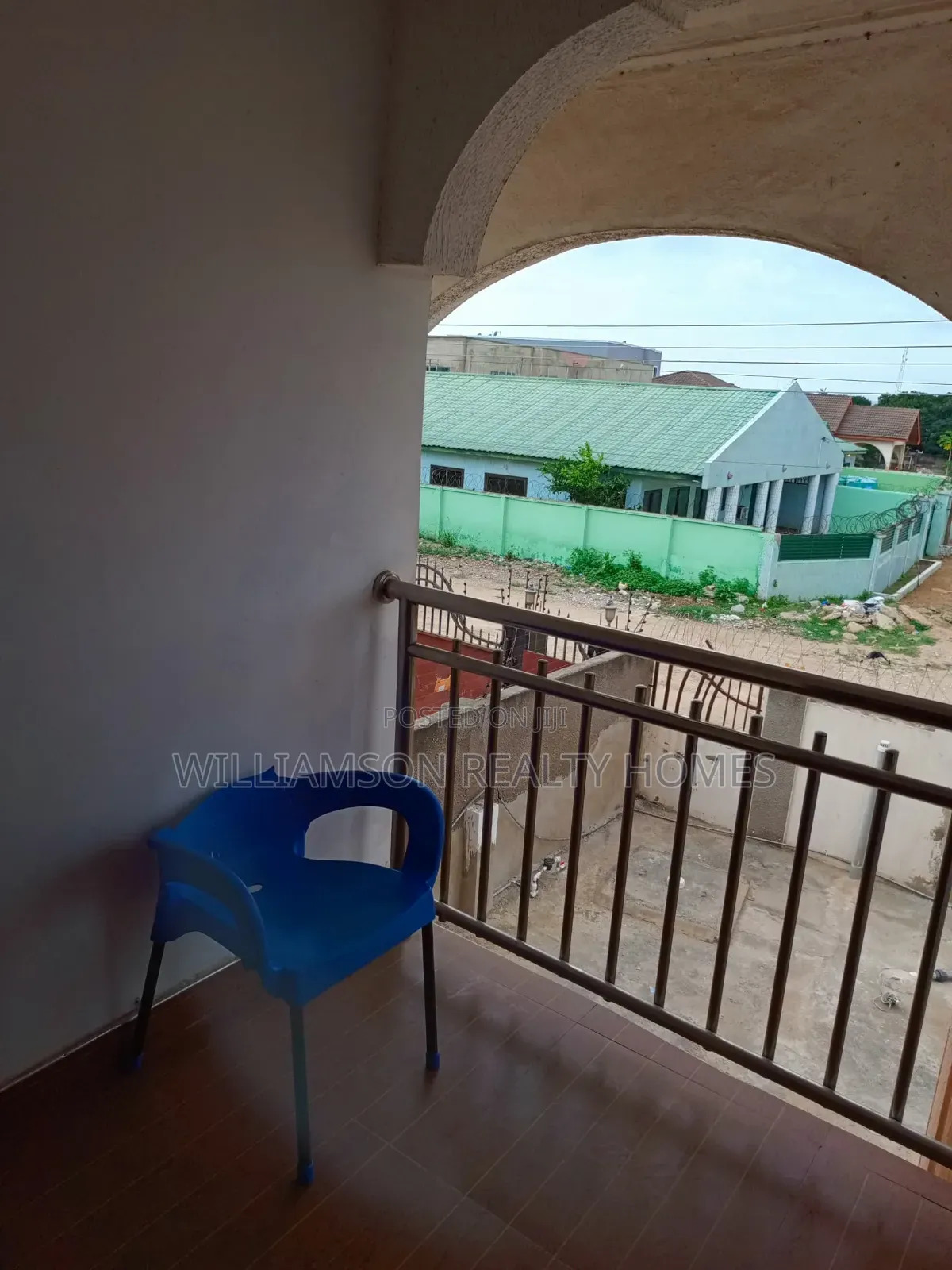 3bdrm Apartment in Coastal Estate Area, Spintex for rent