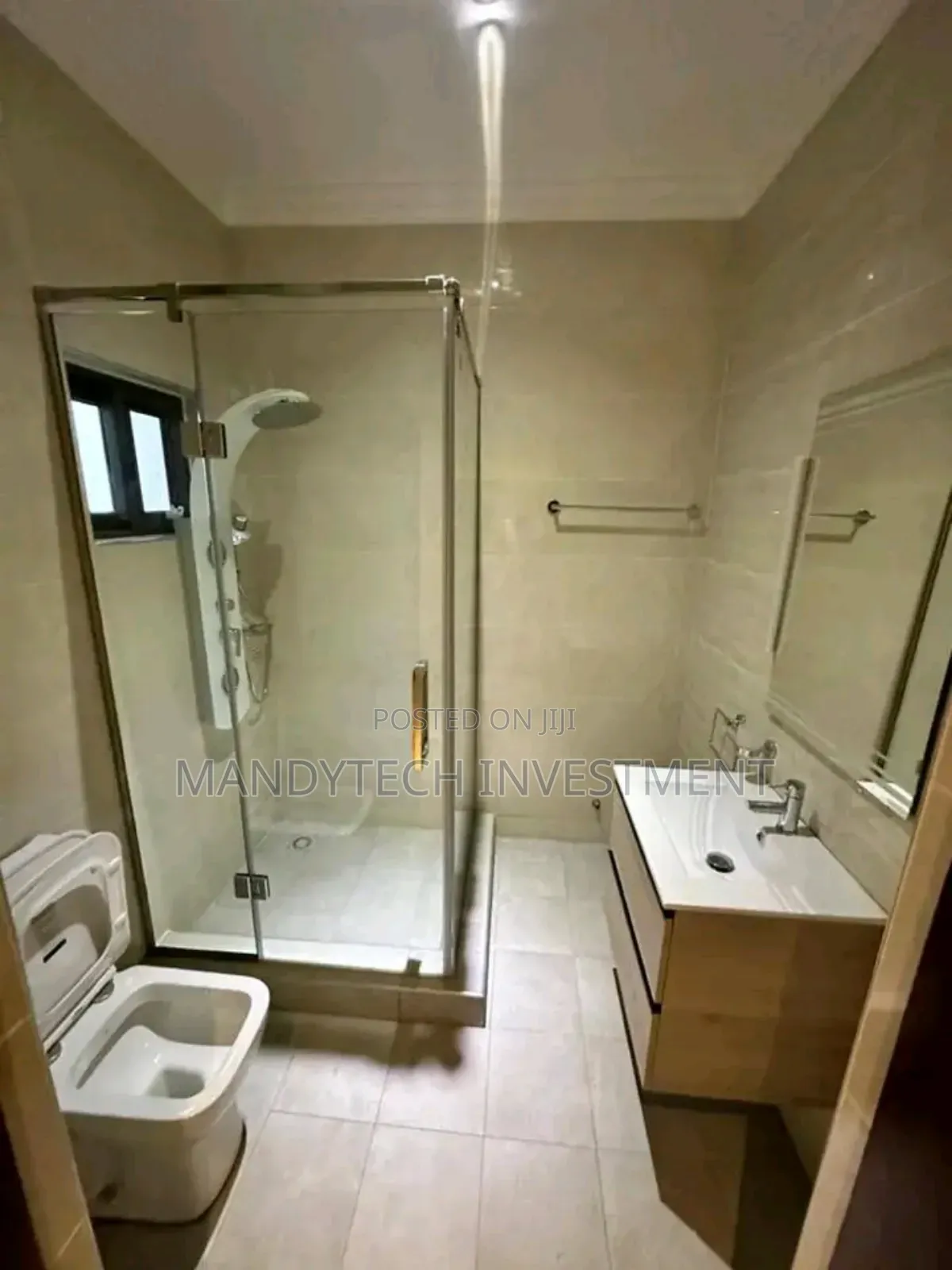 5bdrm Duplex in East Legon for sale