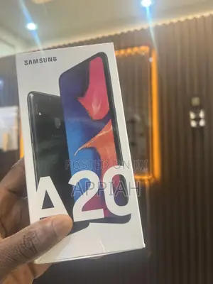 New Samsung Galaxy A20 64 GB Red