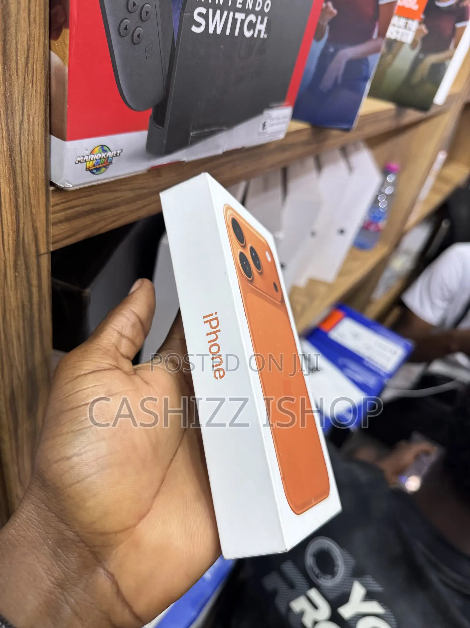 New Apple iPhone 17 Pro Max 256 GB Orange