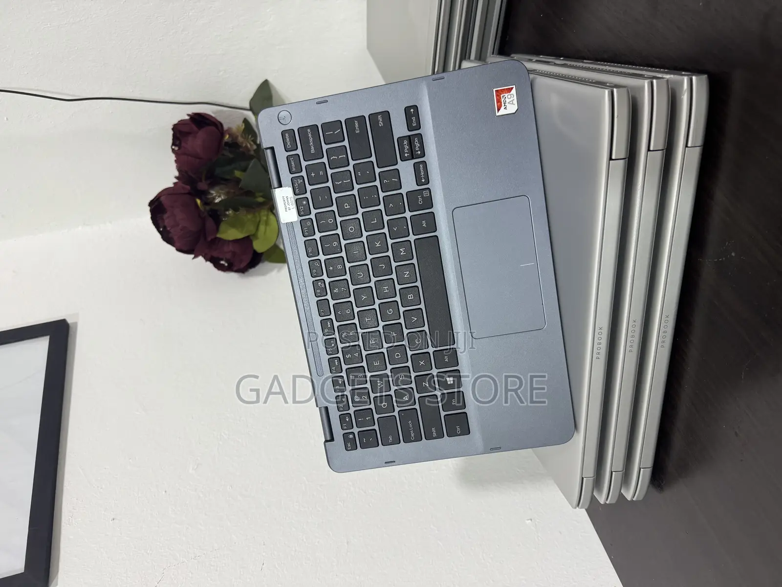 Laptop Dell Inspiron 11Z 4GB Intel SSD 60GB