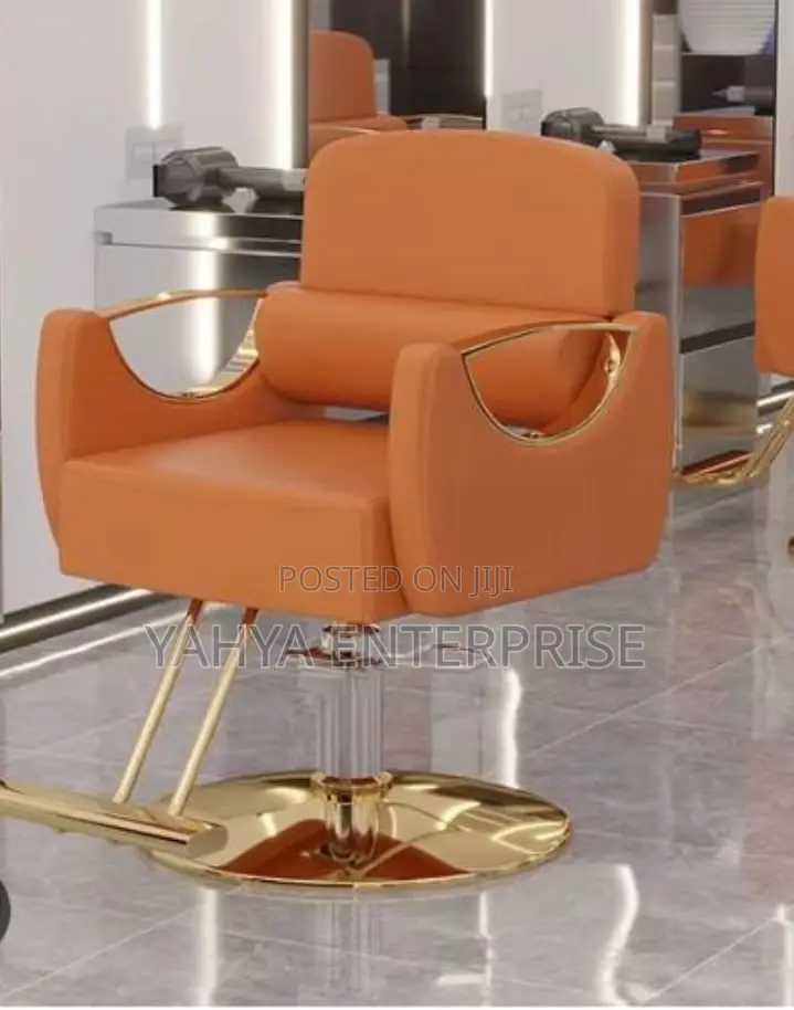 Executive Barbering Chair Golden