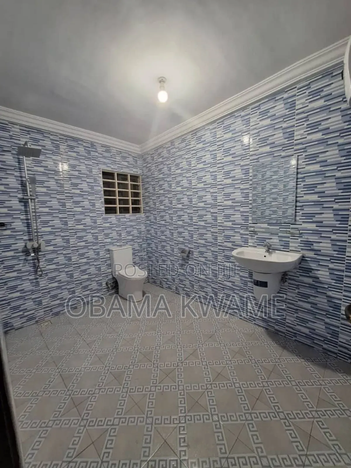5bdrm House in Laryea Homes, Tema Metropolitan for sale