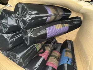 Modern Thick Yoga Mats With Its Bag