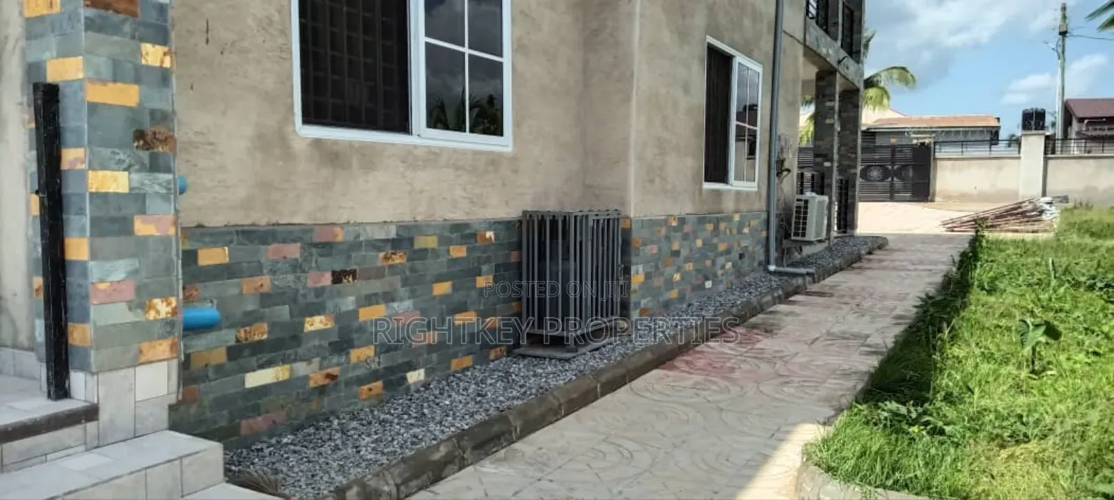 4bdrm House in Kotei Apemso, Kumasi Metropolitan for sale