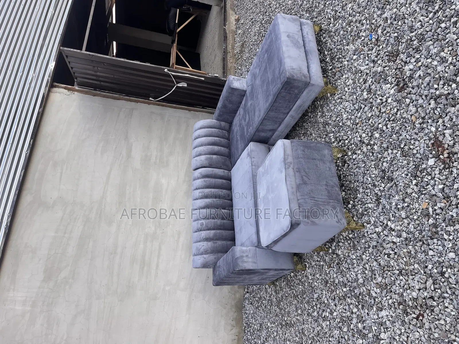 Quality and Comfortable Affordable L - Shaped Sofa Chair