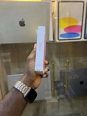 New Apple iPhone 16 128 GB Pink