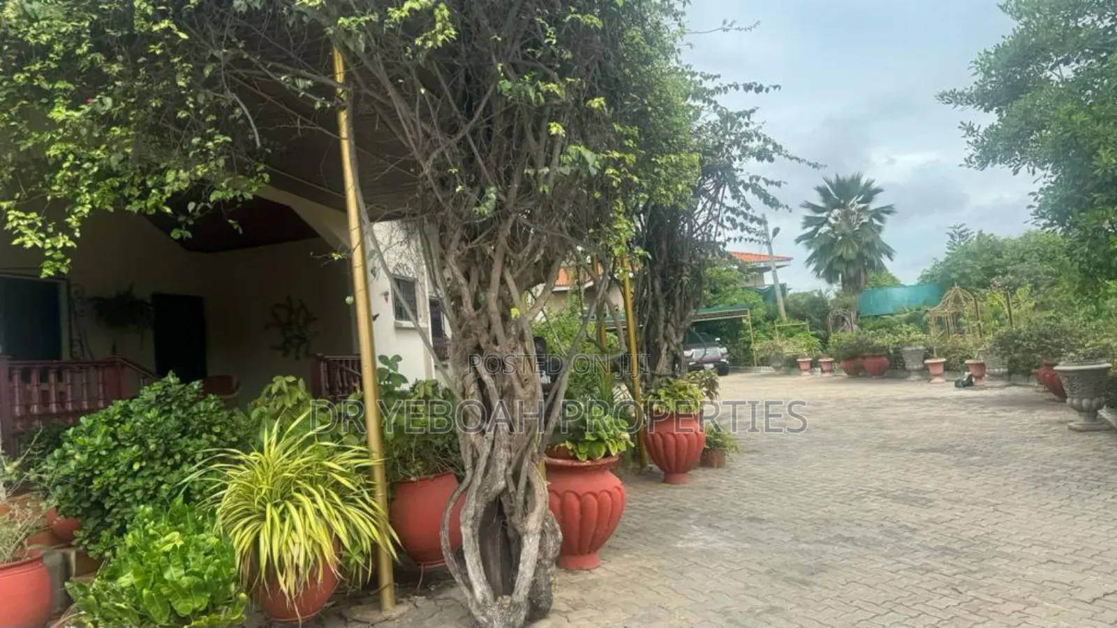 4bdrm Bungalow in Regimanuel for sale