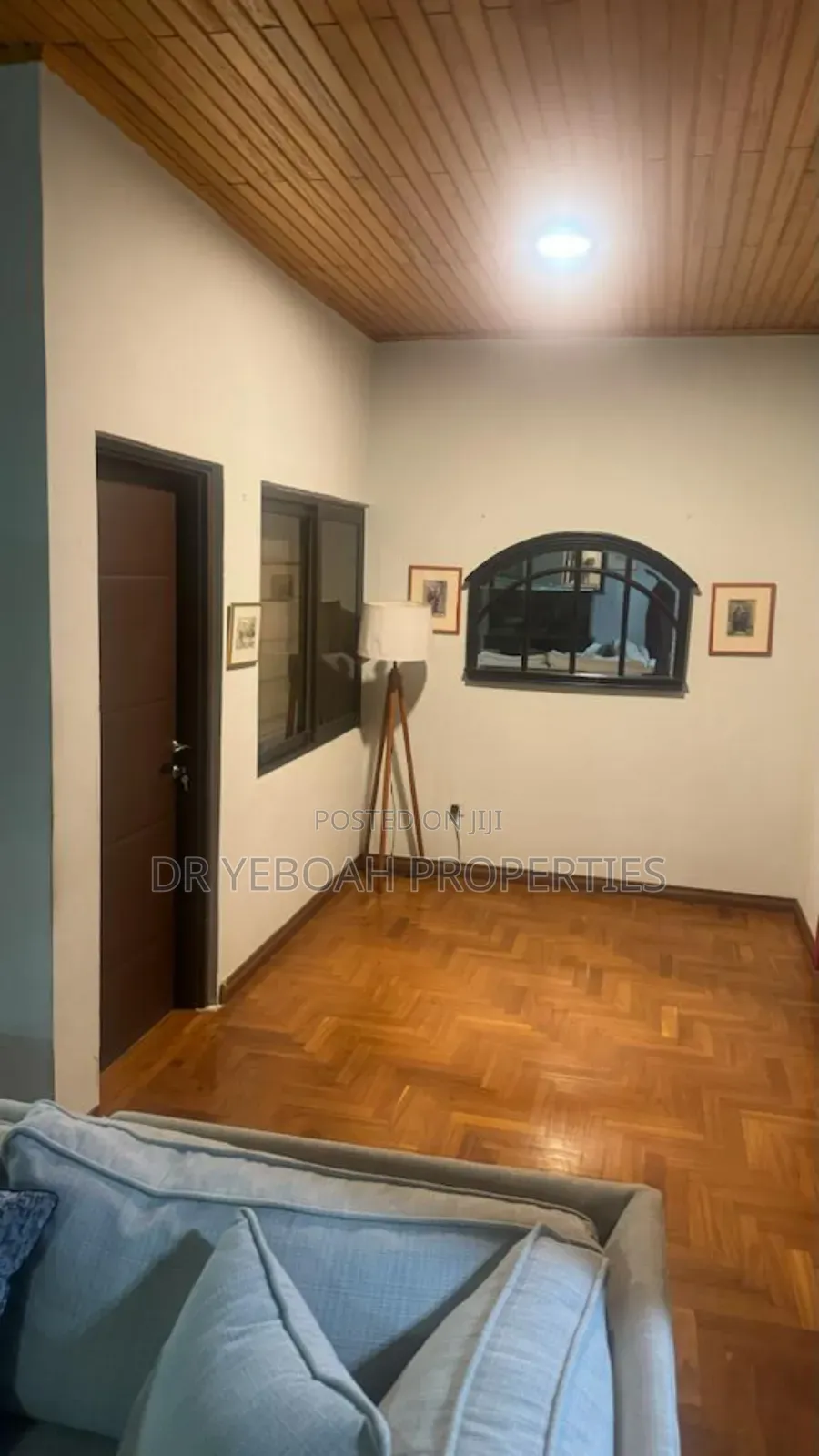 4bdrm Bungalow in Regimanuel for sale