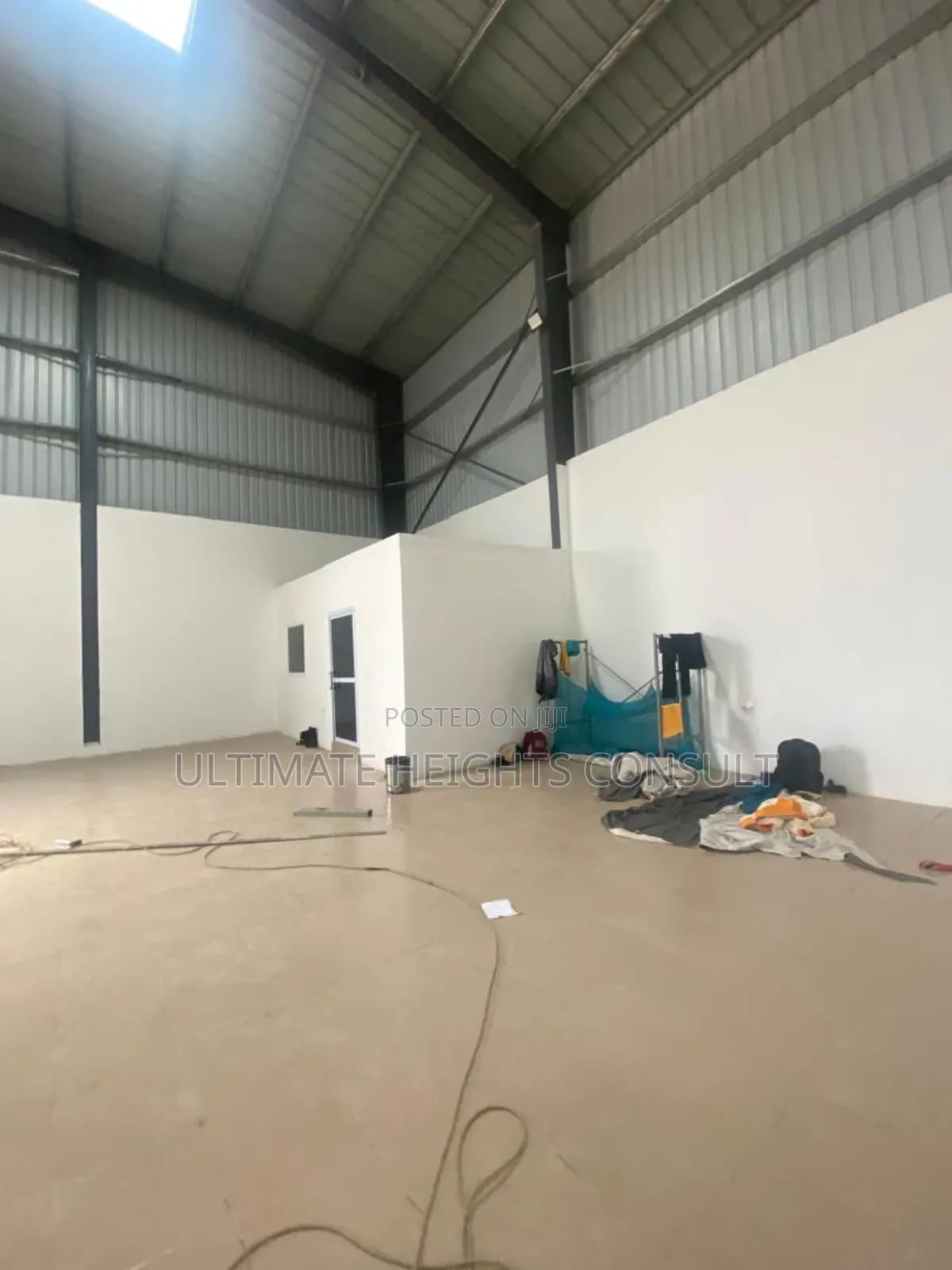 1300 Square Meters Warehouse for Rent at Westland