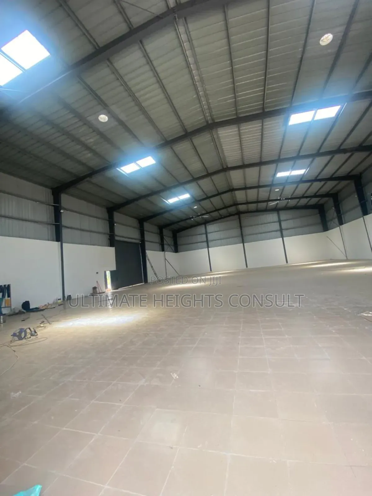 1300 Square Meters Warehouse for Rent at Westland