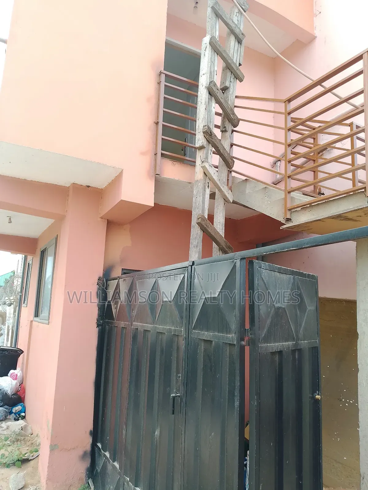 1bdrm Apartment in Hfc Estate Area, Spintex for rent