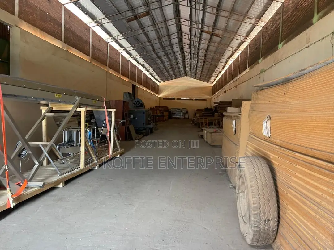 1500 SQM Warehouse Located at Spintex for Rent