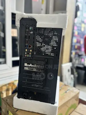 Desktop Computer Asus ROG Strix GL12 16GB Intel Core I9 SSD 512GB