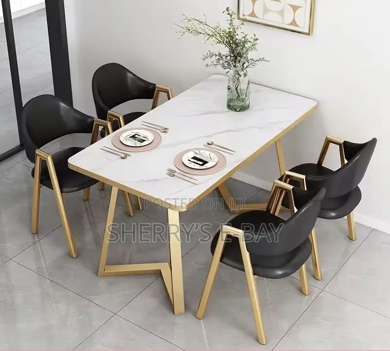 Luxurious Dining Set