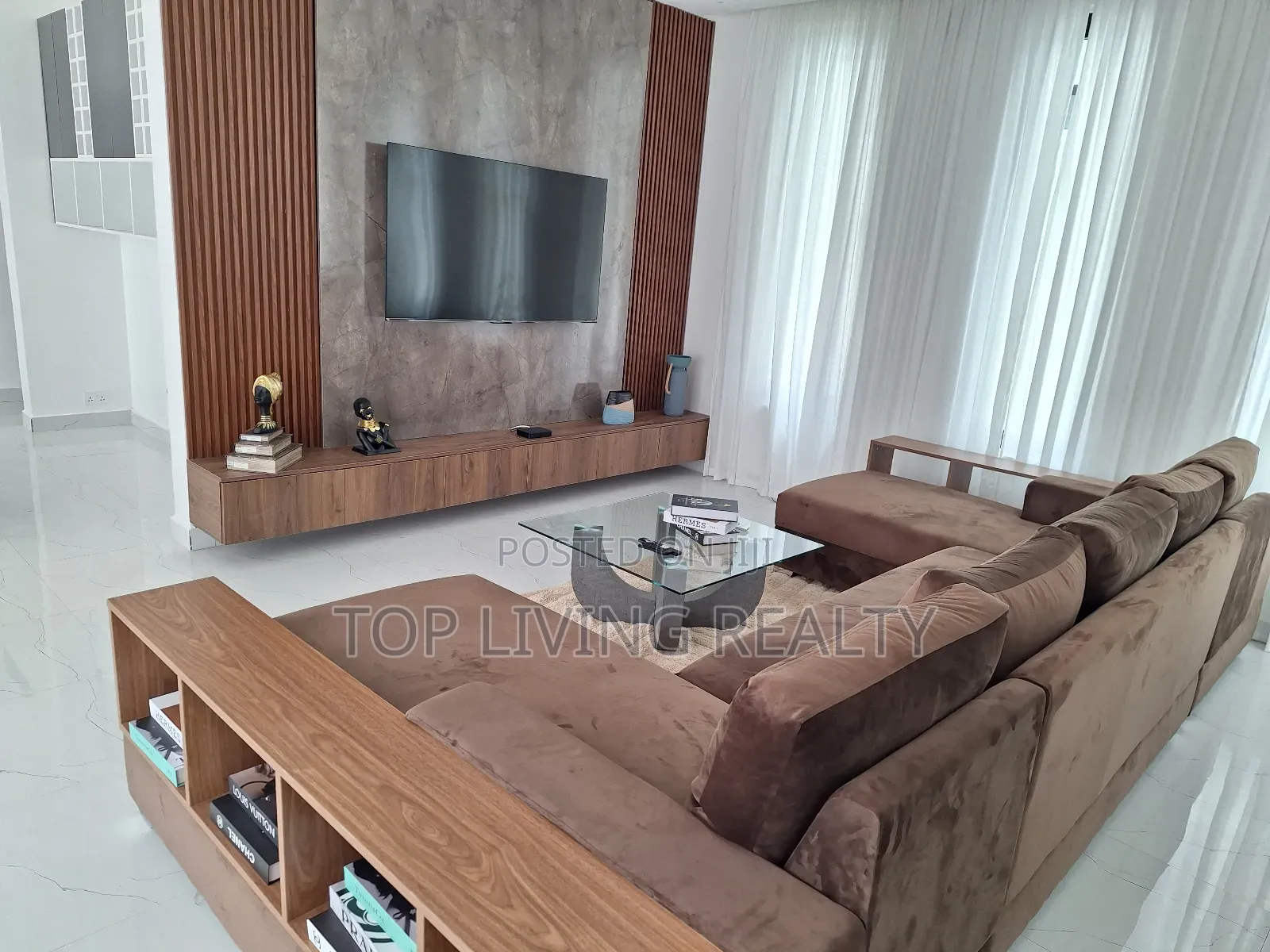 Furnished 4bdrm House in Legon Hills, Ashaley Botwe for sale