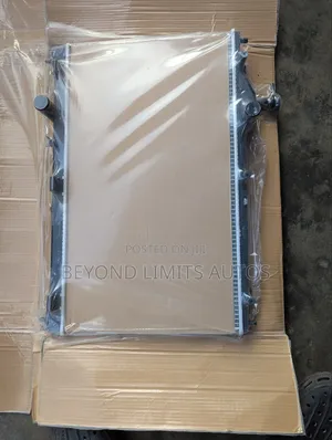 Mitsubishi Outlander 2016,2017,2018,2019,2020 Radiator/ Water Tank Asx