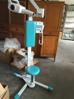 Dental X-Ray Machine (Standing Type)