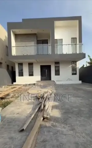 4bdrm House in Botwe, East Legon for sale