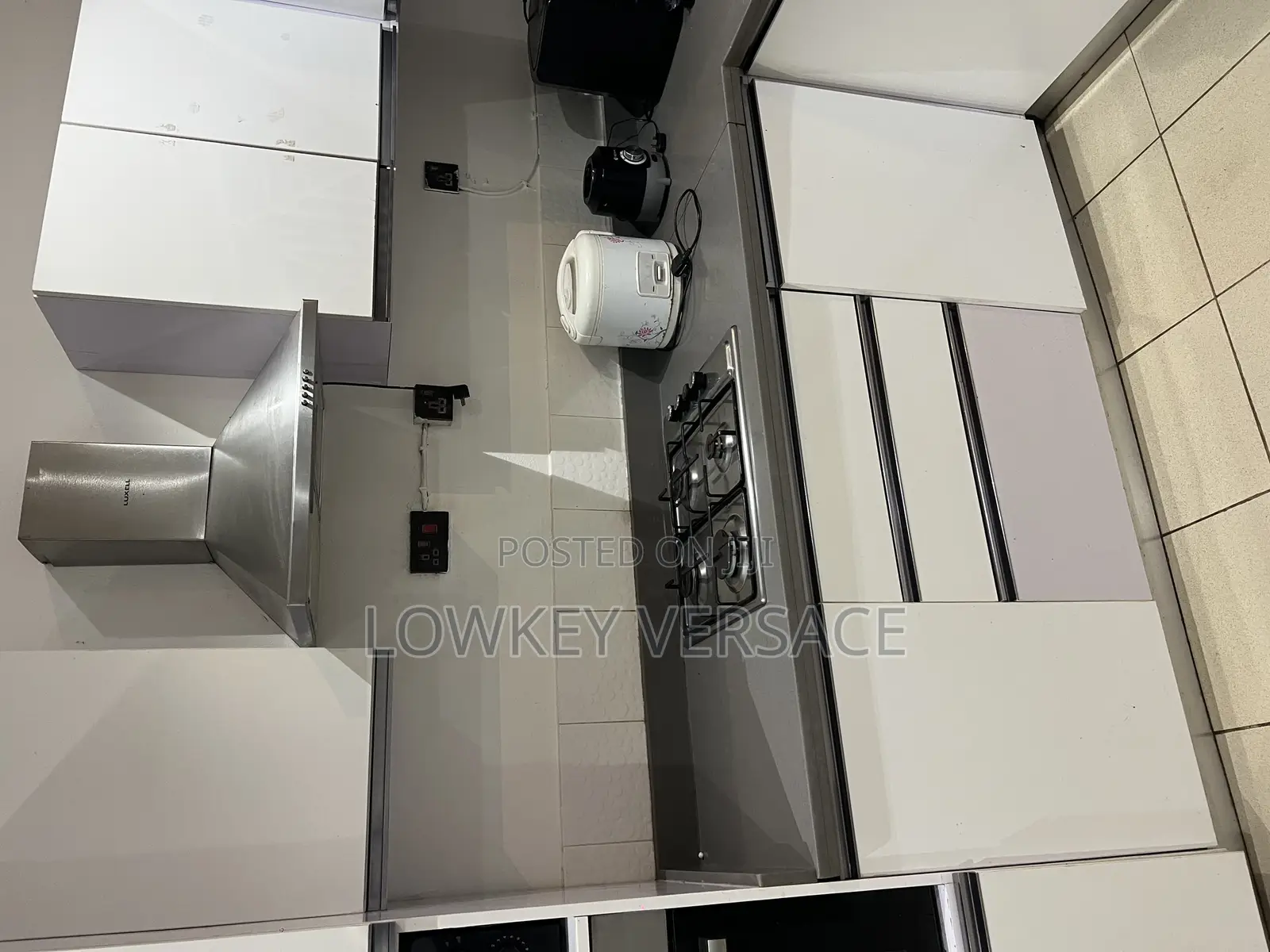 Spacious Studio+ Generator+Dstv+Fridge+Starlink Wifi+ Self Catering
