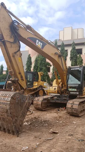 Double's Earth Machinery for Hiring