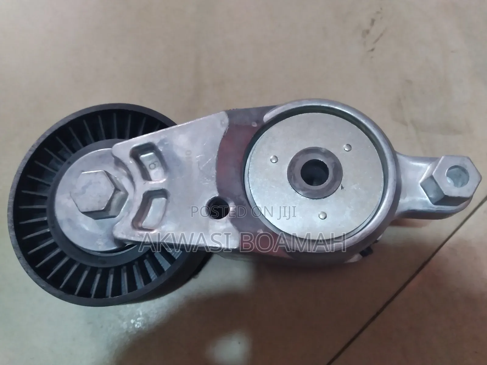 Toyota Camry 2014 Adjuster