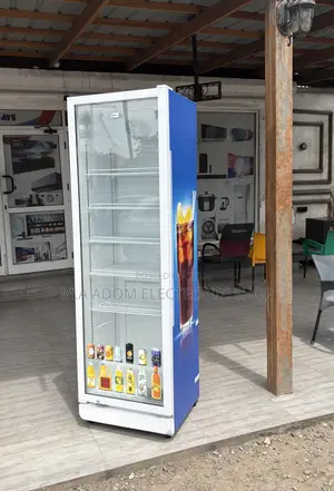 Showcase Class Door 360 Litres Fridge for Drinks