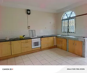 4bdrm House in Community 18 Area, Spintex for rent